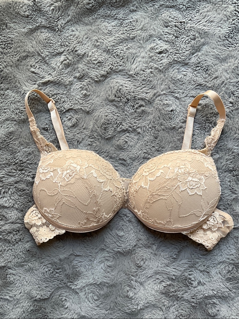 Frederick's of Hollywood Beige Lace Push-Up Bra